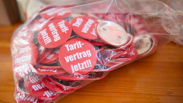 Hochrechnung zum Einkommen: Mehr Kaufkraft: Tariflöhne steigen wohl stärker als Preise