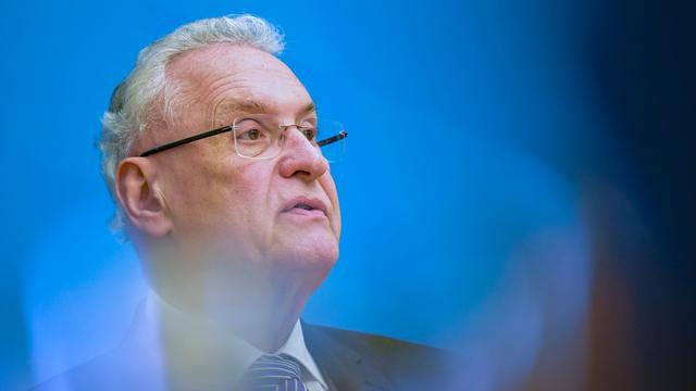 Herrmann lehnt Grünen-Idee ab: Bayern gegen Bündelung von Wahlterminen