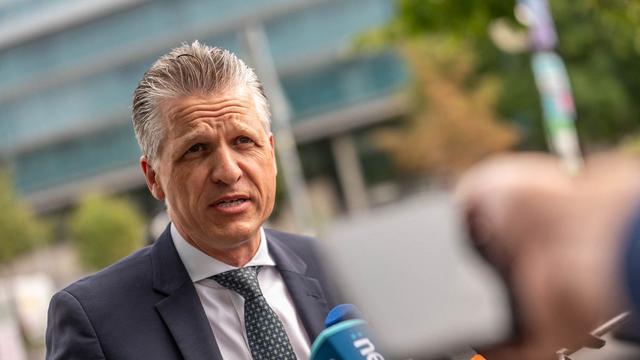 Bundesregierung: Unionsfraktionschef Frei: Rückzug nie ein Thema für Merz