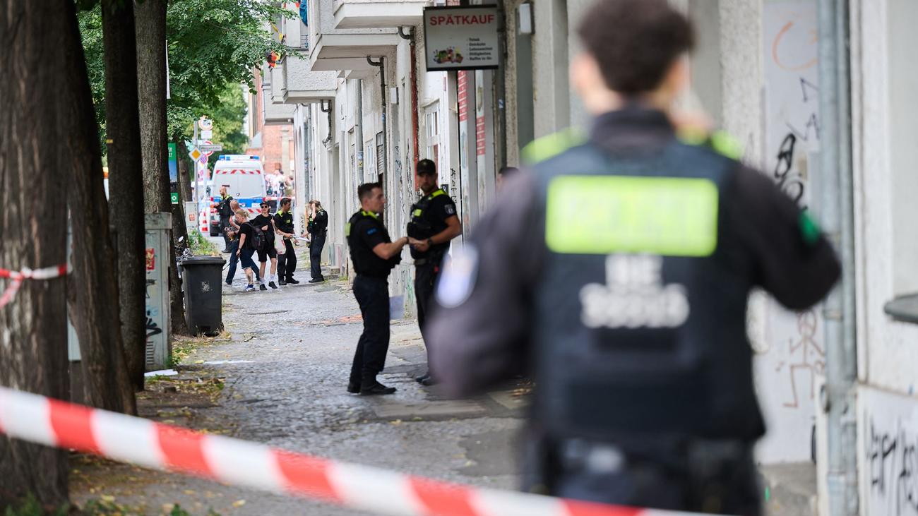 Berlin-Neukölln: Großeinsatz nach Bombenfund - Stundenlange Evakuierung
