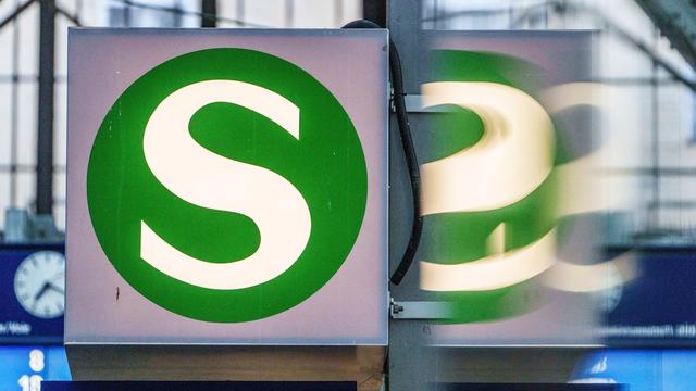 Notarzteinsatz: Beeinträchtigungen beim S-Bahnverkehr in Frankfurt