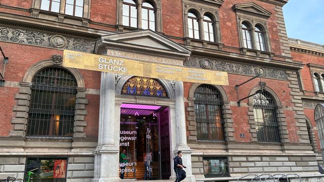 Zwei Verdächtige geflüchtet: Diebstahl bei Juwelenausstellung in Wiener Museum