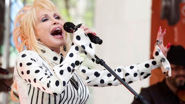 Unveröffentlichtes Lied: Dolly Parton hinterlässt geheimen Song - für das Jahr 2046