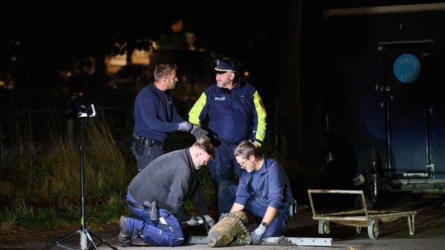 Weltkriegsbombe: Großeinsatz in Berlin - Weltkriegsbombe entschärft