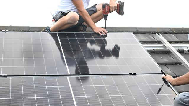 Umfrage der Förderbank KfW: Klimaschutz: Mehr Haushalte wollen wieder privat investieren
