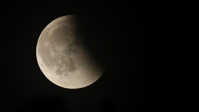 Partial lunar eclipse to grace skies over Berlin and Brandenburg early Friday