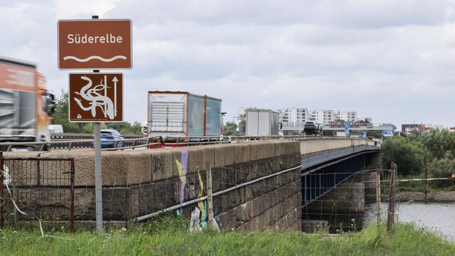 Bauarbeiten: A1 Richtung Lübeck wird gesperrt - Stau bei Hamburg erwartet
