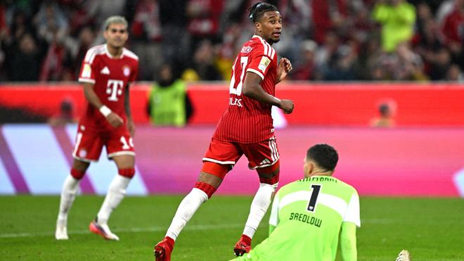  Michael Olise glänzt gegen den VfB Stuttgart.