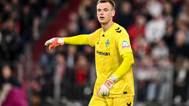 Bundesliga-Start: Werder geht mit Karl Hein als Nummer eins in die Saison