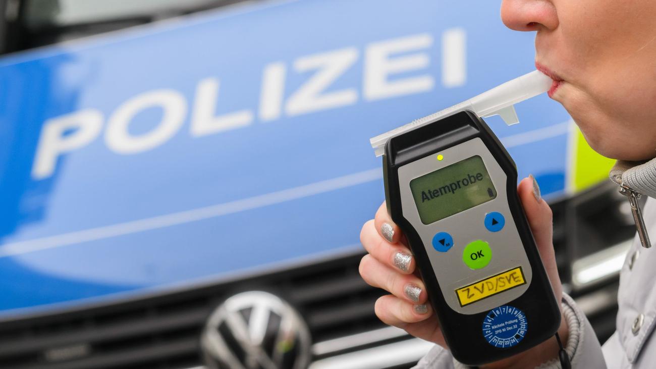 Strafverfahren: Autofahrerin mit 4,33 Promille auf Parkplatz erwischt