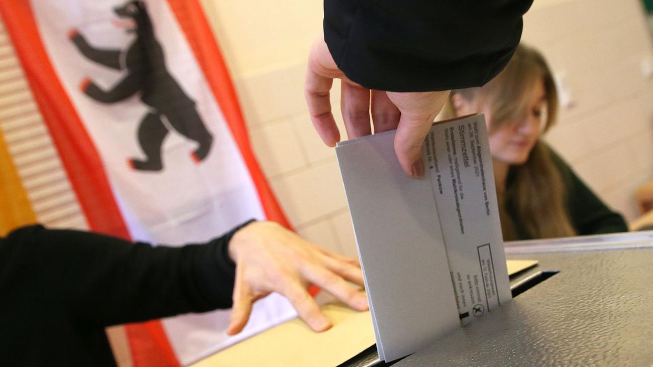 Monatswechsel: Bahnhöfe, Steuererklärung, TV – was sich im September ändert