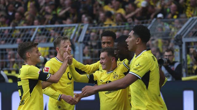 Fußball-Bundesliga: Neue BVB-Griechen glänzen: Dortmund siegt gegen HSV