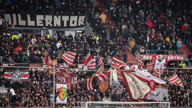2. Fußball-Bundesliga: St.-Pauli-Fans veröffentlichen Übergriffe in eigenen Reihen