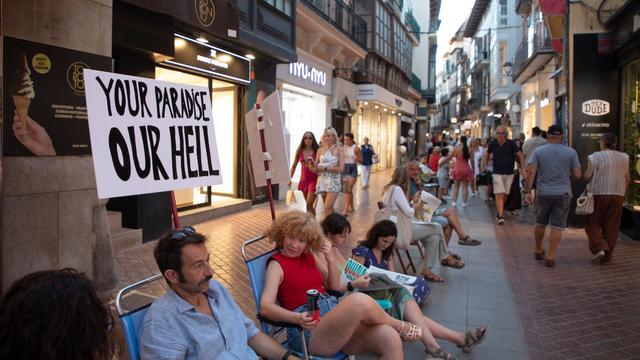Des Deutschen liebste Insel: Erneute Demonstration gegen Massentourismus auf Mallorca