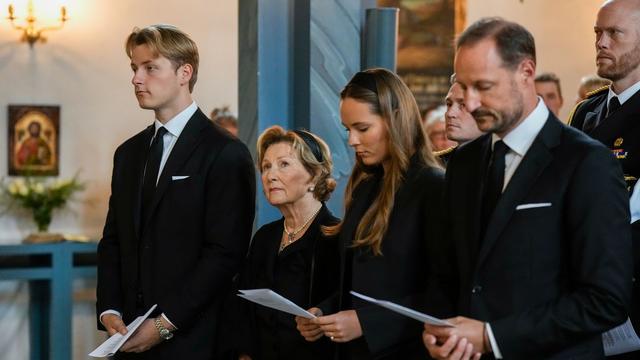 Trauer um norwegischen König: Tränen um Harald: So schwer fällt der Abschied