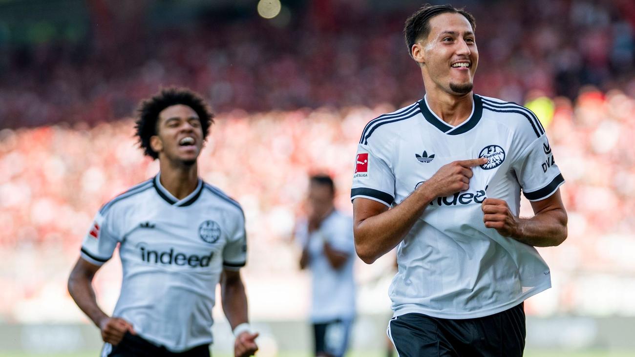 Fußball-Bundesliga: Papa holte Olympia-Silber: Jetzt greift Ebnoutalib Junior an
