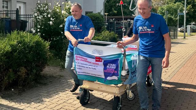 Soziales: Warum ein Pflegebett von Magdeburg bis Berlin geschoben wird