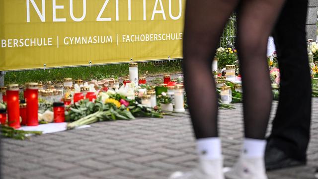 Zwei Tote: Behörde ermittelt nach Gewalttat an Schule – Fragen offen