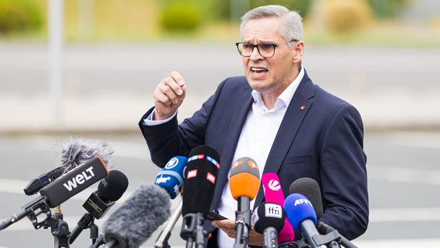 Sparpläne bei Volkswagen: IG Metall: Zeichen bei VW stehen auf Konflikt