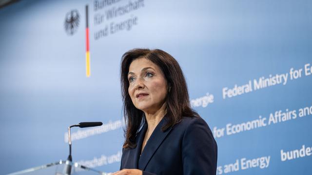 Ministerin: Reiche wieder zurück - Ministerin: Investitionen zentral