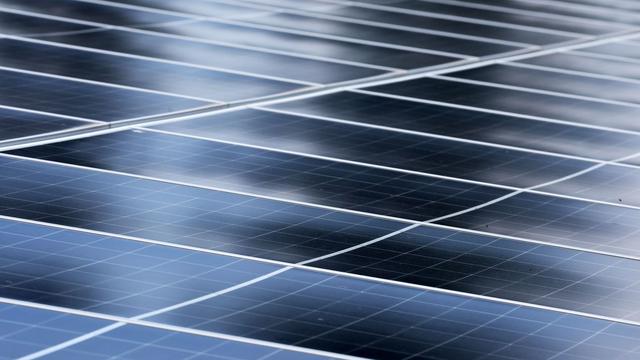 Strom geht in den Süden: Solarpark bei Nauen eröffnet - Langfristiger Stromvertrag