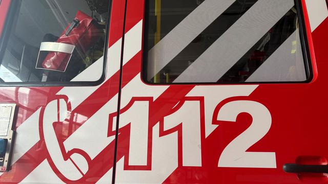 Feuerwehr-Einsatz: Gebäudekomplex in Gardelegen brennt – Warnung für Anwohner