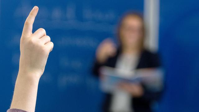 Landtag: Hessen plant rascheren Berufseinstieg angehender Lehrer