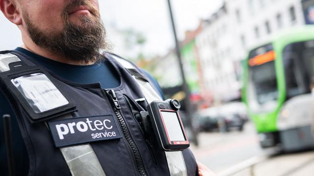 Sicherheit im Nahverkehr: Bodycams im Nahverkehr: Was Fahrgäste wissen müssen