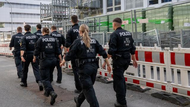 Kriminalität: Nach Brandattacke: Aiwanger will Unternehmen besser schützen