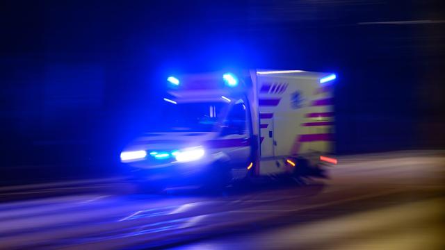 Nächtlicher Unfall: Radfahrerin stürzt auf Saaleradweg fünf Meter in die Tiefe