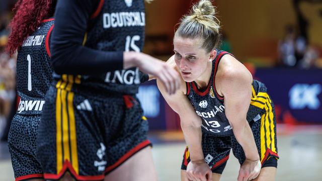 Deutliche Niederlage: Spanien zu stark: Bitterer WM-Start für Basketballerinnen