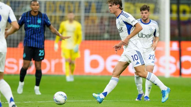 Champions League: Nico Paz traf für Como beim FC Genua. (Archivbild)