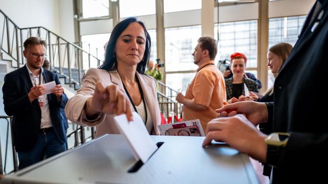 Landtag: BSW-Fraktionsrest fordert Mandatsrückgaben