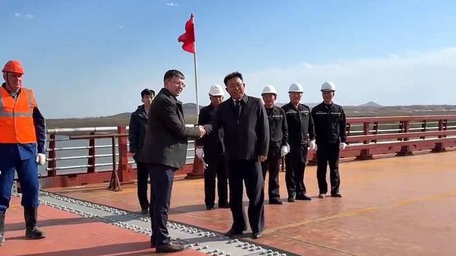 Ferner Osten: Nordkorea und Russland sind jetzt nach russischen Angaben auch durch eine Straßenbrücke miteinander verbunden. (Archivbild)
