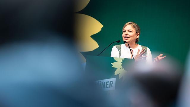 Bild: Gillamoos-Volksfest: Schulze: «Gemeinsam kämpfen» für Demokratie und Freiheit