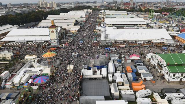 Oktoberfestzelte: Wiesnzelt-Vergabe vor Gericht
