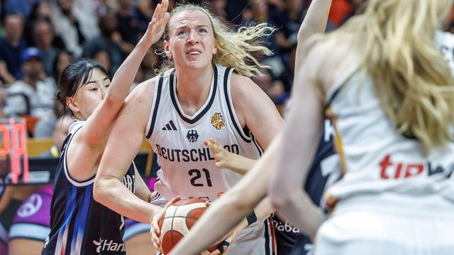 WM-Viertelfinale erreicht: «Ein wenig Gänsehaut»: Nowitzki bejubelt Basketballerinnen