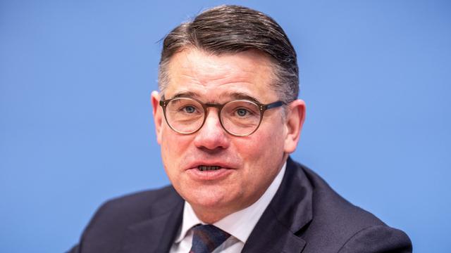 Nach Wahl in Sachsen-Anhalt: Hessens Regierungschef sieht mögliche AfD-Prüfung skeptisch