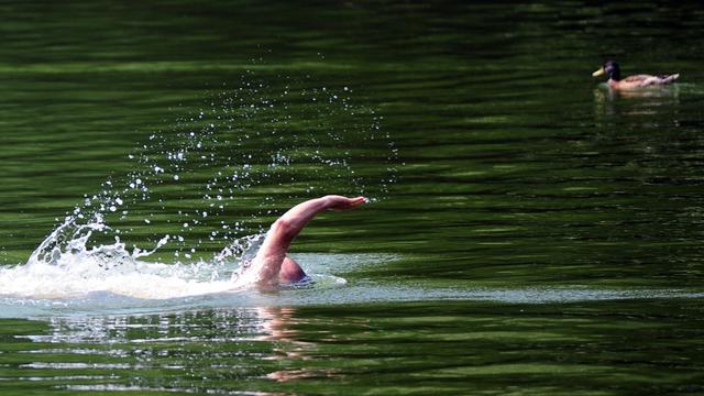 Freizeit: Hier kann man nach dem Hochsommer noch draußen schwimmen