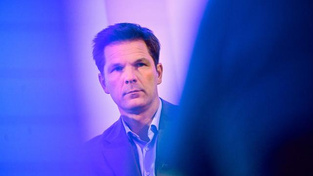Ermittlungen kurz vor der Wahl: Krach zur Durchsuchung: «Handy vom Ohr genommen»