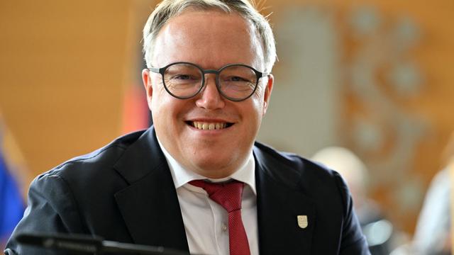 Landtag: Voigt fordert weiter Aussetzung der CO2-Steuer für Sprit