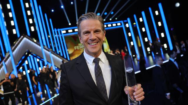 TV-Auszeichnung: Lanz, Raab und der Weltfrieden: Fernsehpreise verliehen