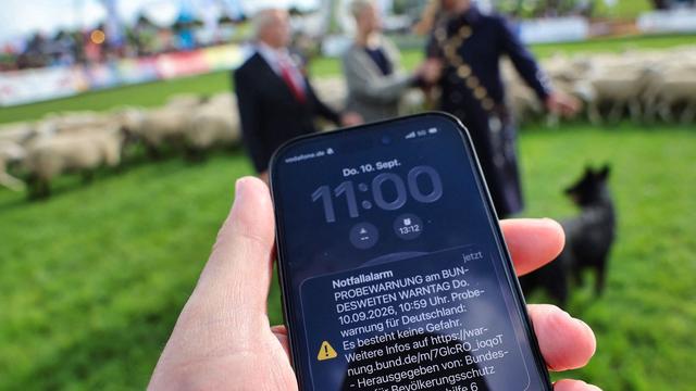 Bevölkerungsschutz: Wie war der Warntag für Sie? Stadt Magdeburg fragt Einwohner