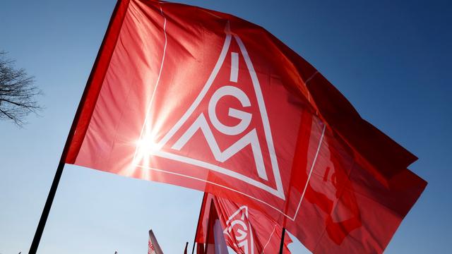 Krise in der Auto-Industrie: IG Metall ruft zu Protest gegen Einschnitte in Autobranche