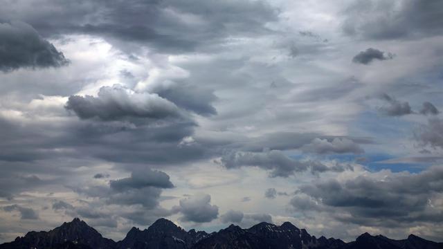 Wetter: Kräftiger Regen an den Alpen - danach wird es sonnig