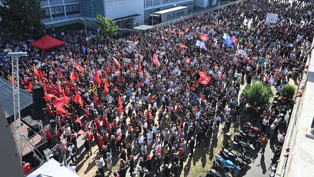 Krise in der Auto-Industrie: IG Metall plant Großproteste gegen Jobabbau in Autoindustrie