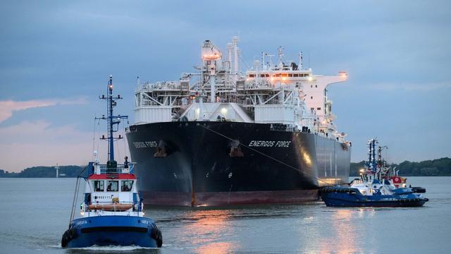 Spezialschiff zurück: LNG-Spezialschiff «Energos Force» zurück in Stade
