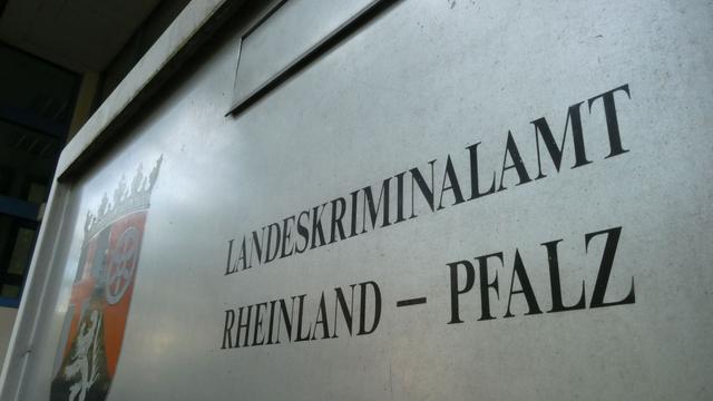 Bad Kreuznach: Nach Attacke auf AfD-Stand: LKA analysiert Flüssigkeit