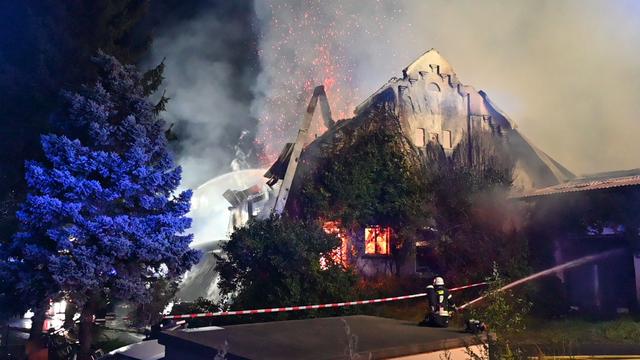 Feuer: Stallbrand führt zu Millionenschaden - fünf Tiere sterben