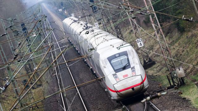 Bild: Bahnverkehr: Entwurf: Union und SPD für neue Bahntrasse Hannover-Hamburg